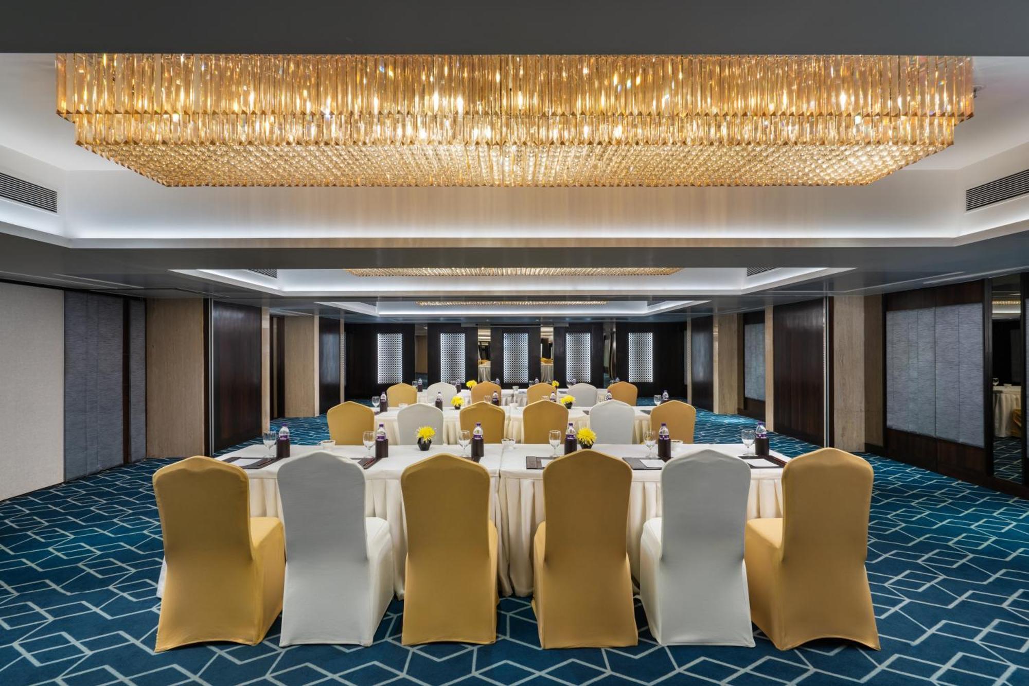 Wow Crest, Indore - Ihcl Seleqtions מראה חיצוני תמונה